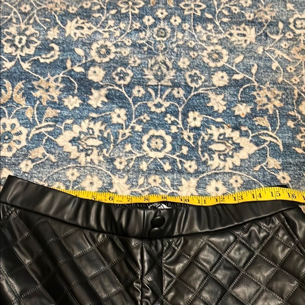 Fashion Nova Peyton Quilted Jogger Black Faux Leather High Waisted Pants Modern - Picture 16 of 16